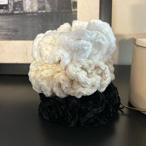 HANDMADE - crochet velvet scrunchies neutral black beige white soft oversize
